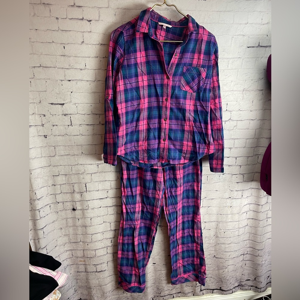 Victorias Secret size small pink and blue plaid pajamas